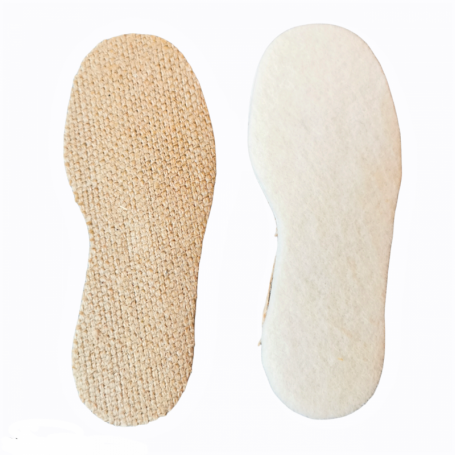 Värmande ullsulor i 100 % ull som håller fötterna torra och varma.